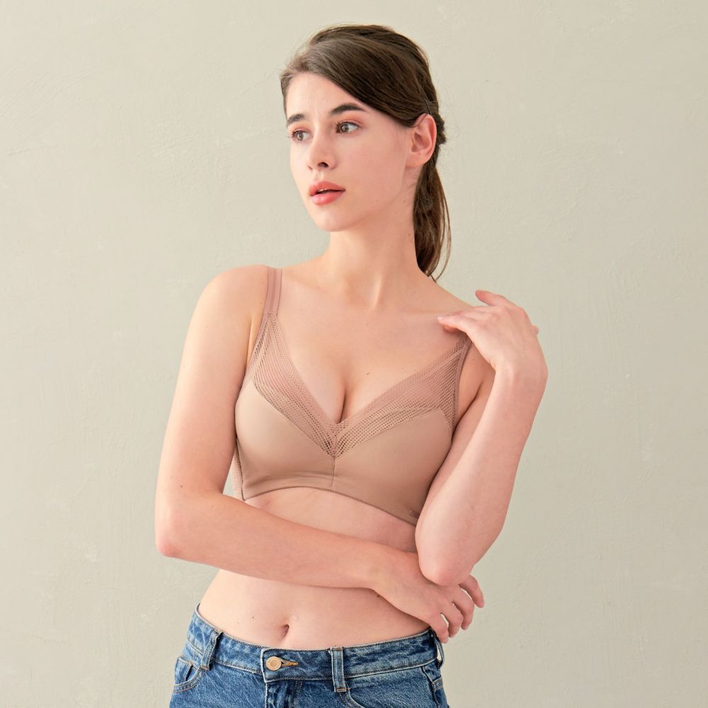 AA027722超柔集中小胸救星無鋼圈內衣