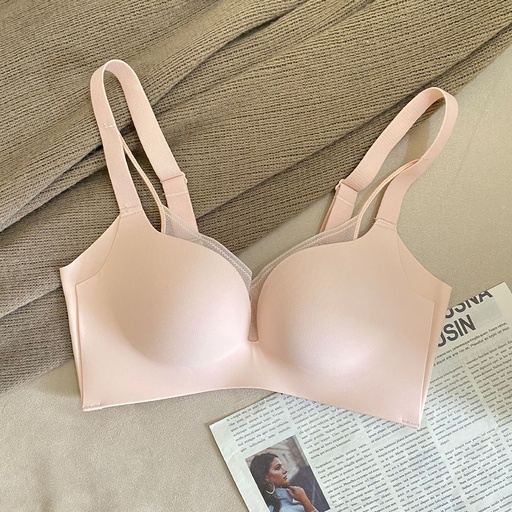 [7762] AA027762爆乳集中無痕小心機內衣