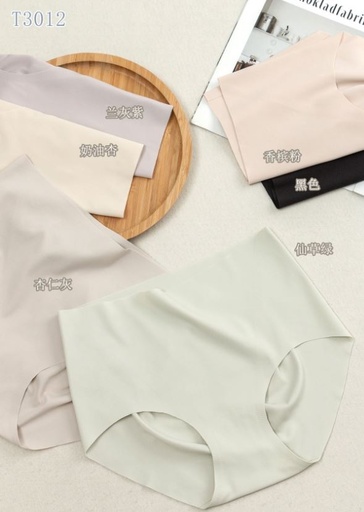 AA083012奶霧系靜柔舒適無痕內褲